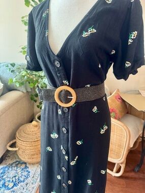 Black Floral Button-Front V-Neck Midi Dress